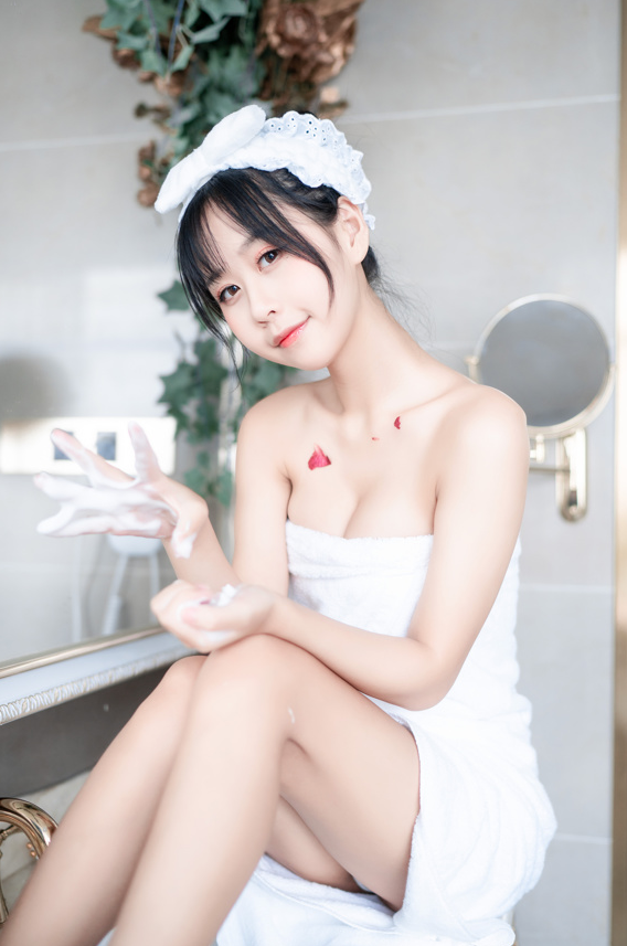 《萌芽儿o0》每次看到她总有点能得此佳人，此生无憾矣的感觉！