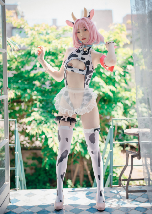 《Bambi(밤비)》角色扮演写真合集,日系与韩系风格大合集下载!