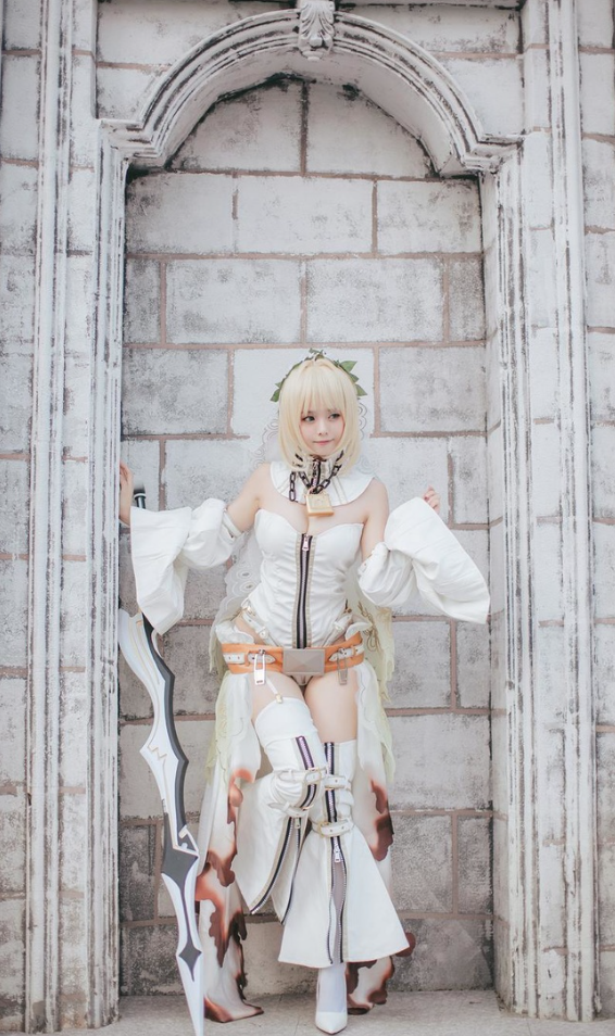 《小野妹子w》最新写真特辑，高人气Coser资料与代表作品图集！