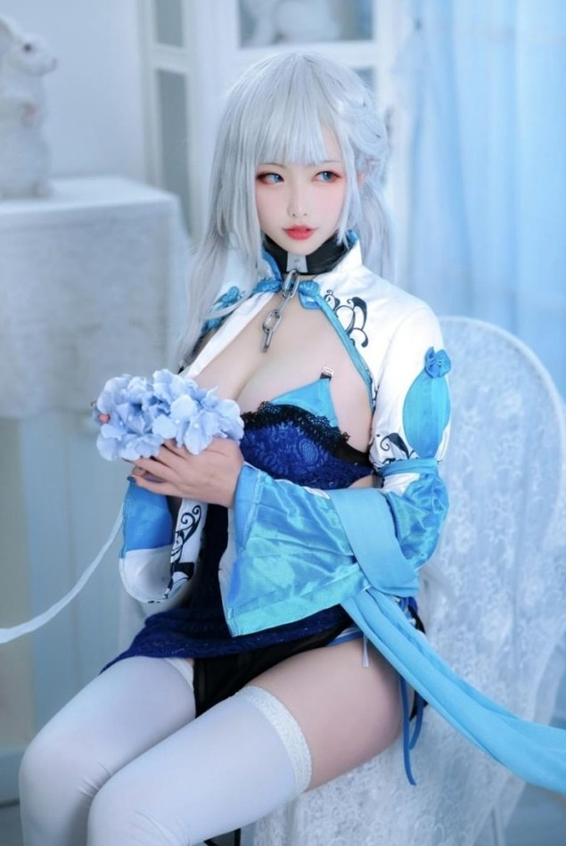 《樱岛嗷》写真图集资源合集,高人气角色造型全收录!