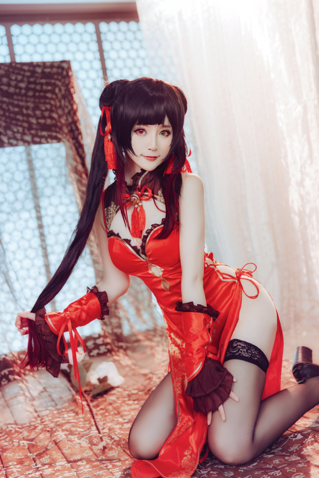 超人气Coser《 Yui金鱼》写真精选,全新角色演绎盘点!