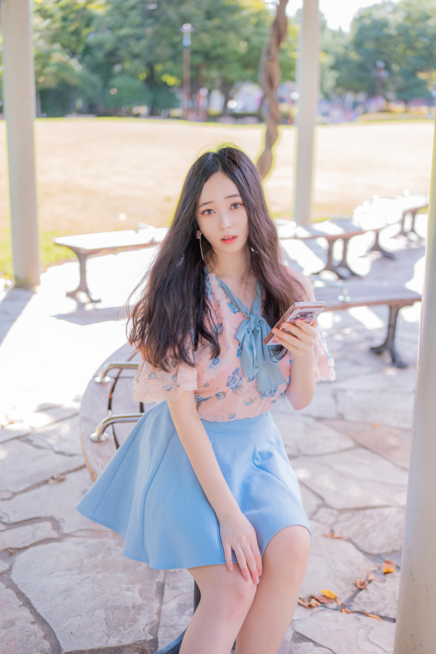 最强美少女写真出炉,《Bambi》写真风格百变令人沦陷!