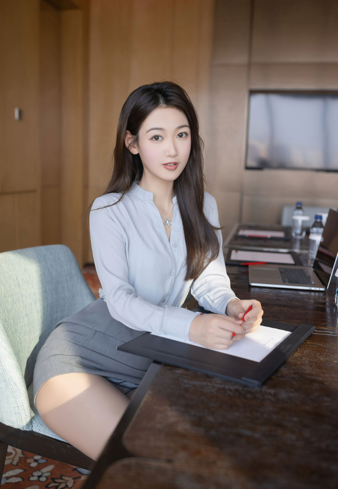 《唐安琪》写真图集精选,从职场OL到日常生活的多面魅力【271套 185GB】