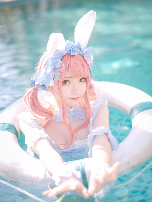 《花柒Hana》Cos图集推荐，从幻想角色到校园风的全系高质量内容合集！