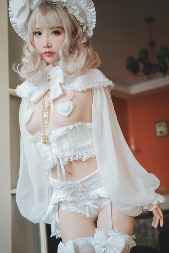 《面饼仙儿》Cosplay全集,天津水瓶座美女角色扮演精选!