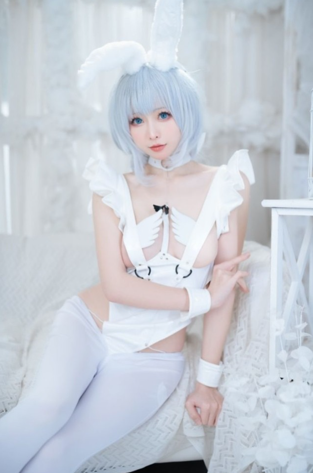 《樱岛嗷》写真图集资源合集，高人气角色造型全收录！