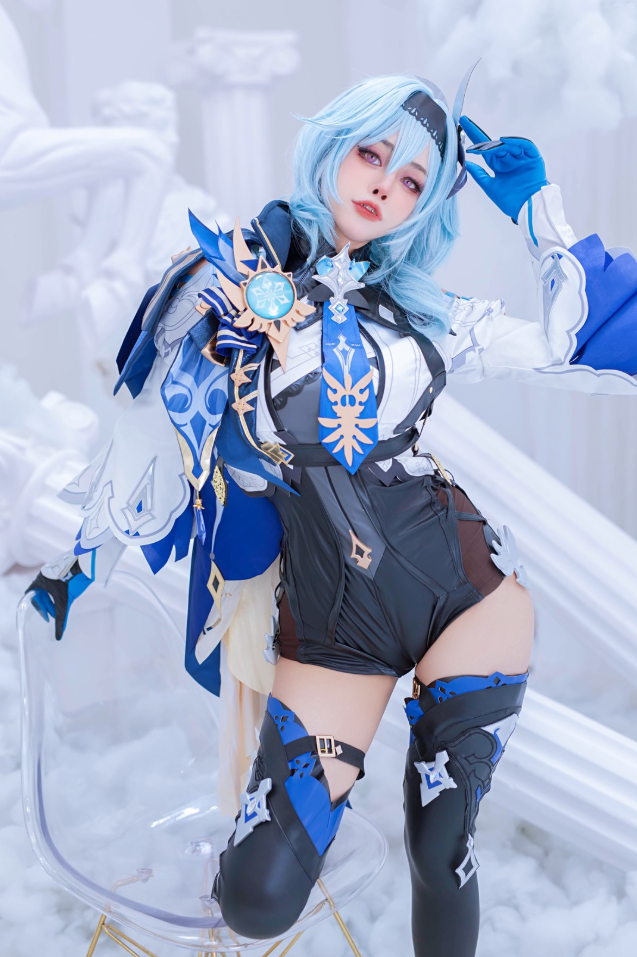 日本《Byoru》写真合辑,宅界最强Cosplay神作,火辣曲线谁顶得住?