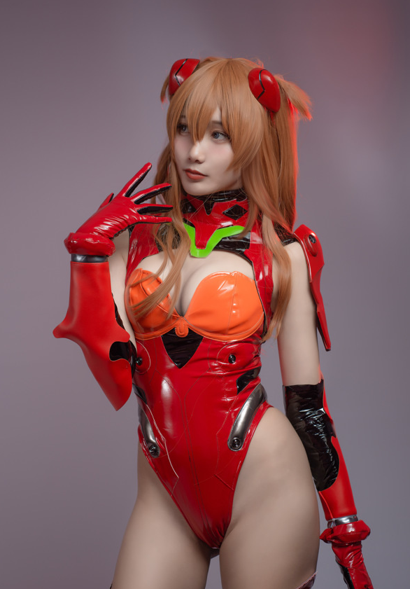 《如月灰》多风格Cosplay与写真合集,都市宅家与角色变装多场景美图合辑!