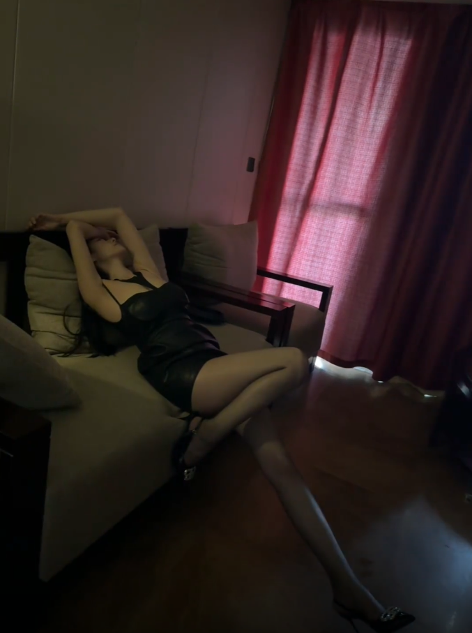 《九头蛇 微密圈》写真合集盘点，网络红人如何演绎多元视觉主题！