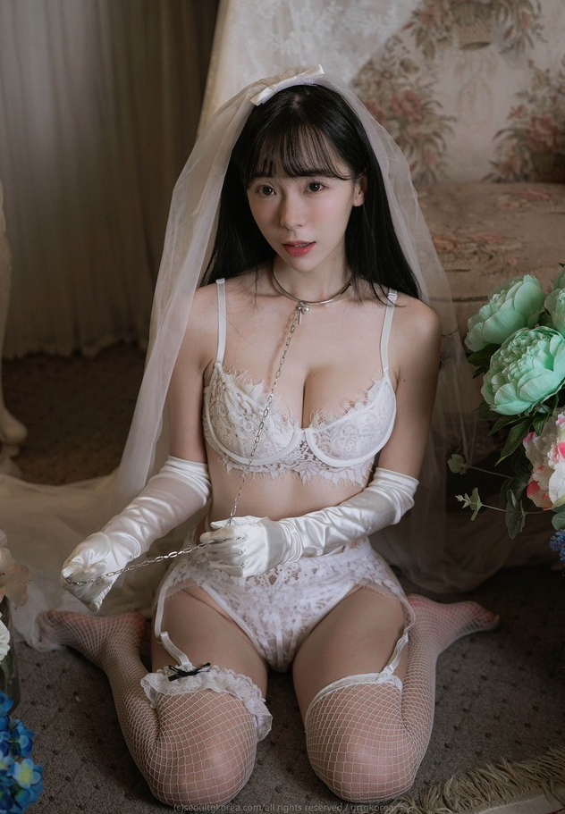 《leeesovely》写真作品高清合集,韩国女神李素英写真全集欣赏!