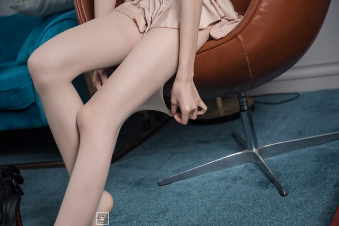 SSA丝社 酒店真丝睡衣肉丝唯美女写真[99P/108M]！