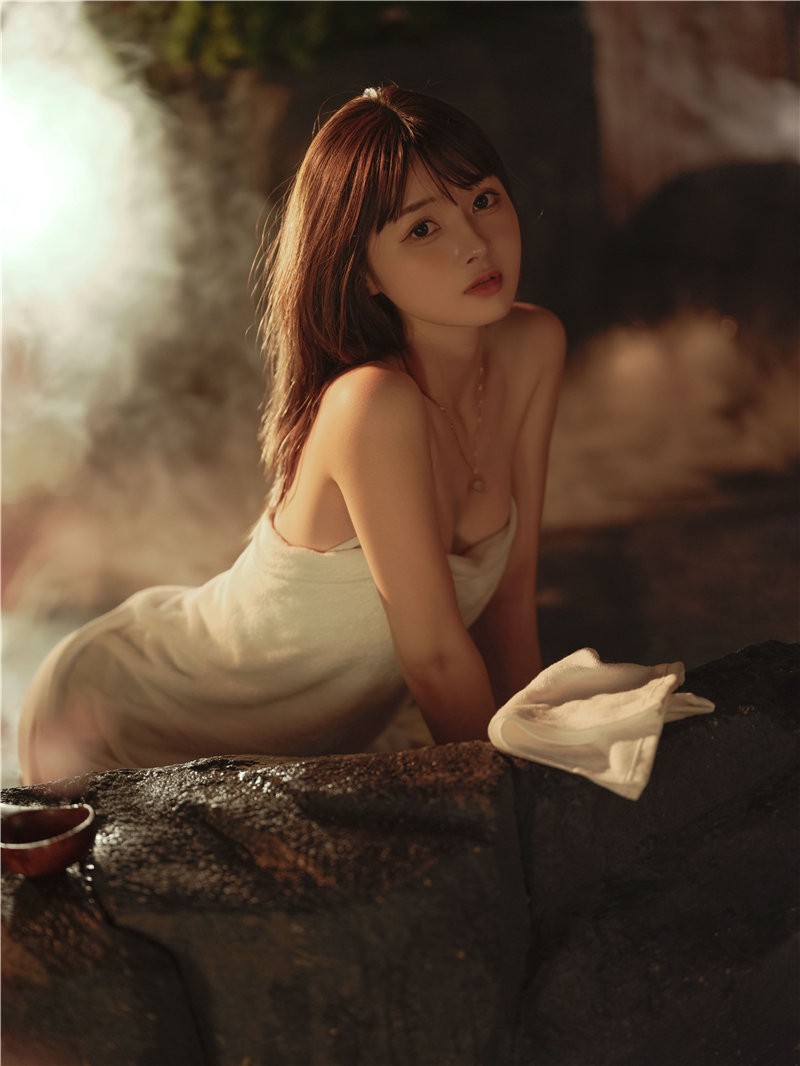 河豚抚子个人资料与写真合集，广东甜美女孩的成长故事与高清美图！