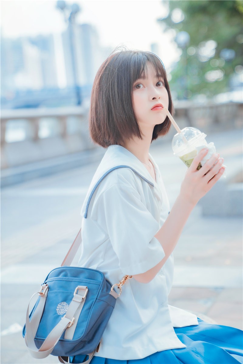 河豚抚子个人资料与写真合集，广东甜美女孩的成长故事与高清美图！