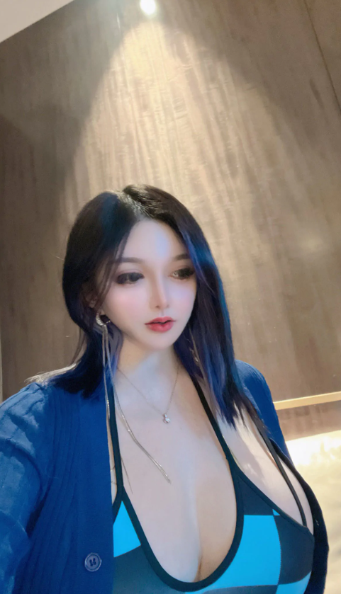 《梦露veronica》微密圈高人气写真合辑!视觉冲击力很强,建议收藏!