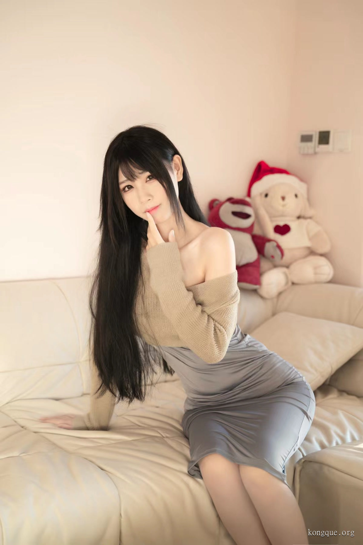 十万口草莓粥粥 Cosplay 写真资源，妹子高质量图包合集！