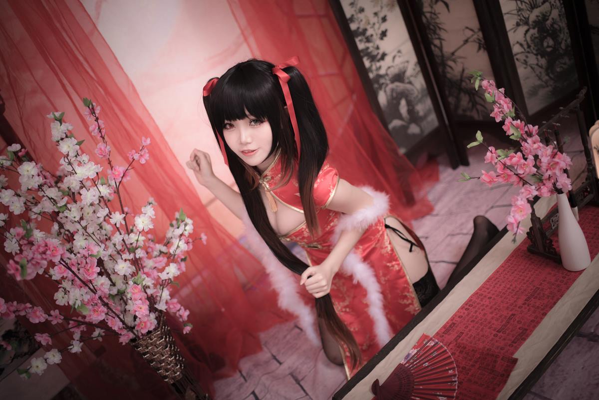 白金Saki写真图集 ，时尚icon的二次元与现实跨界美图！