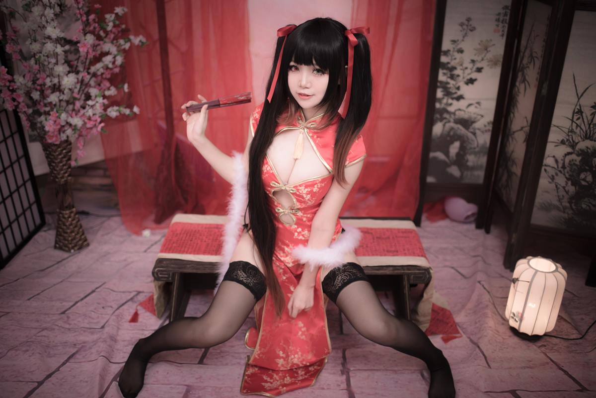 白金Saki写真图集 ，时尚icon的二次元与现实跨界美图！