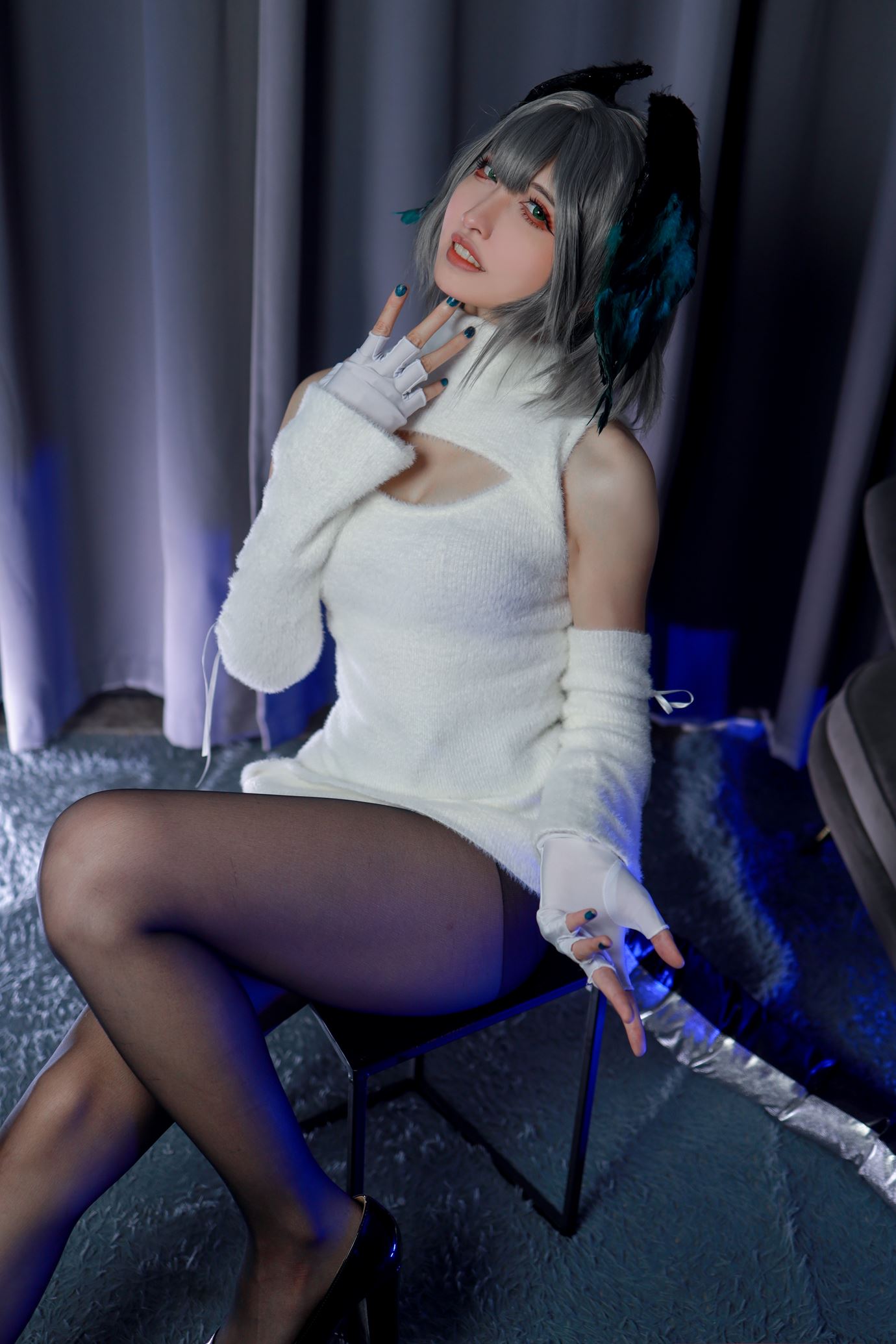 镜头下的柔美与力量，山崎雷纳高清写真图集视觉美学！