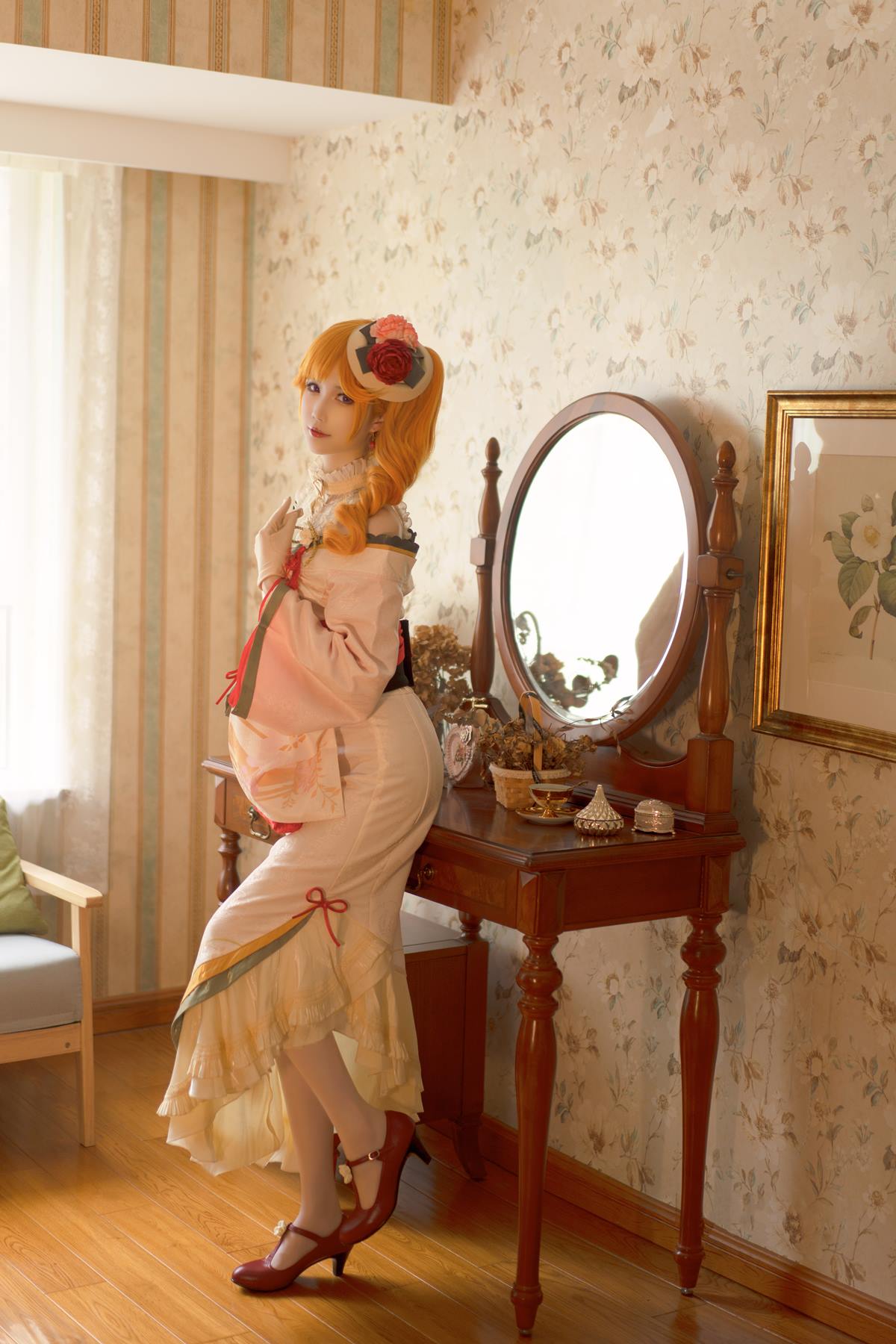 花兮_honoka写真资源合集,高人气动漫博主的私房美图!