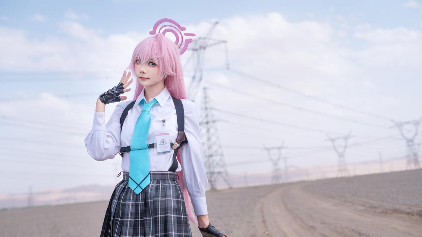 艾西 Aiwest 星野 Cos 写真全集，49P 290MB 高还原角色图包资源！