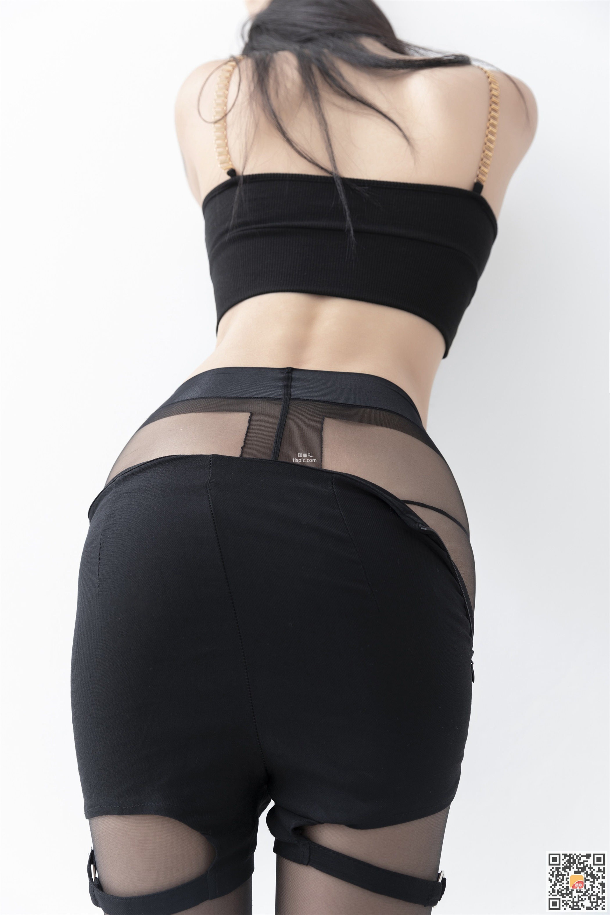 【香柚写真 飞儿】为什么这么有冲击力?看似没有内容,其实全是细节